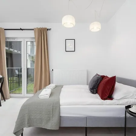 Modern & Terrace Kielkowskiego By Renters Lägenhet
