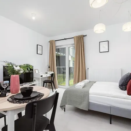 Modern & Terrace Kielkowskiego By Renters Apartman *