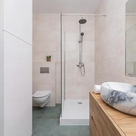 Apartman Modern & Terrace Kielkowskiego By Renters Krakkó