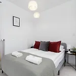 Modern & Terrace Kielkowskiego By Renters クラクフ
