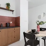 Modern & Terrace Kielkowskiego By Renters アパート クラクフ